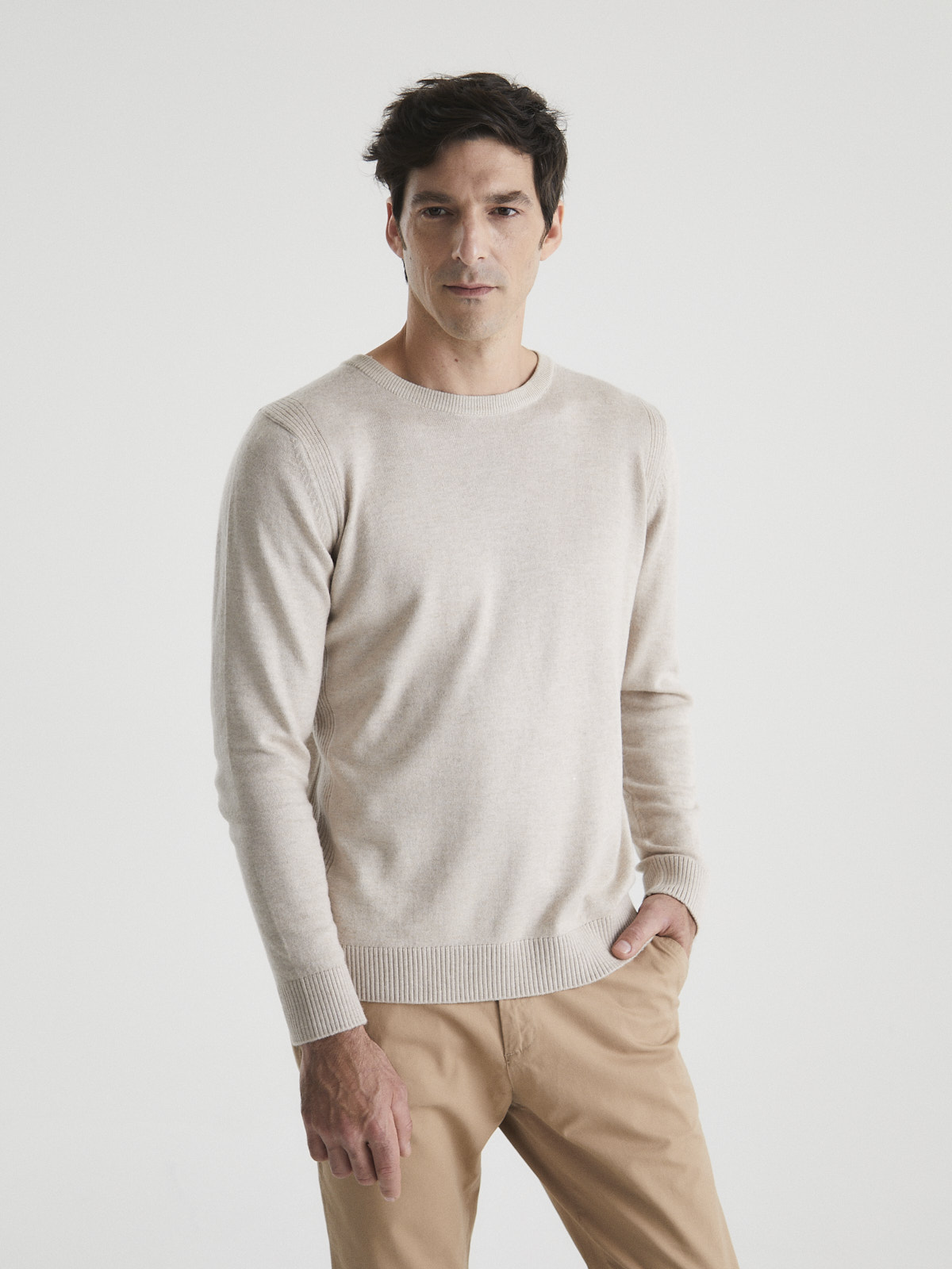 Rochas_Sweater_Trama_Lateral_natural_1.jpg