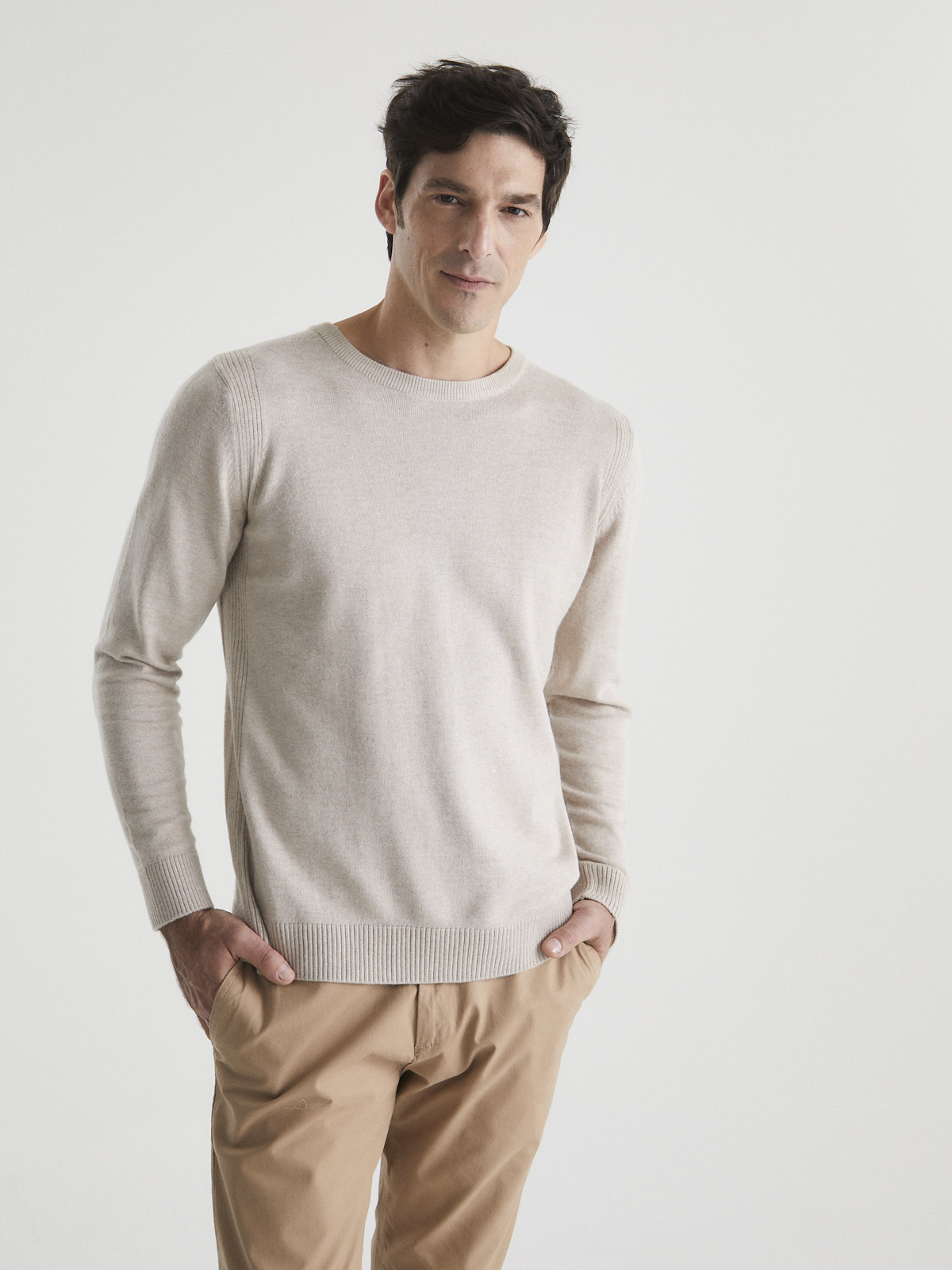 Rochas_Sweater_Trama_Lateral_natural_2.jpg