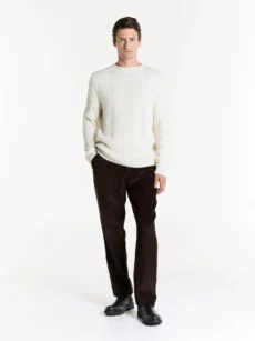 Pantalón corderoy pinzado
