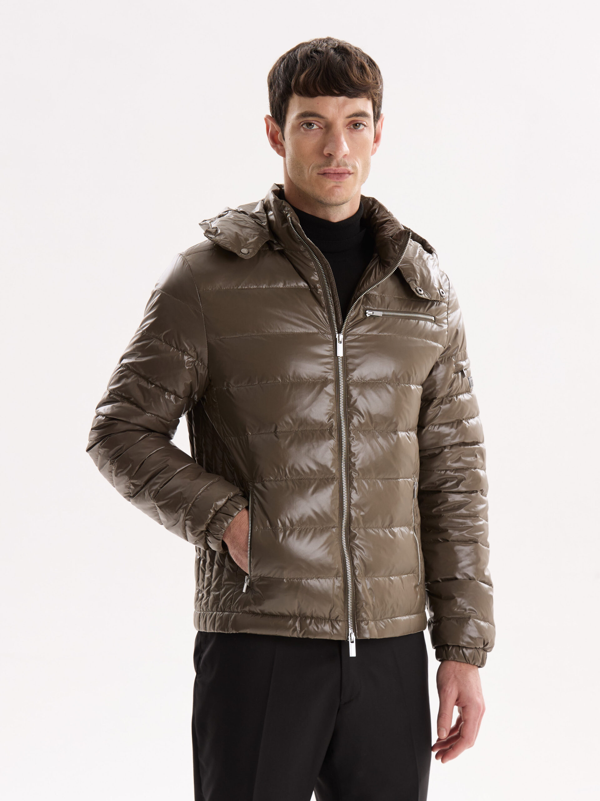 ROCHAS08MAY_0250 CAMPERA PLUMA - Imagen 1