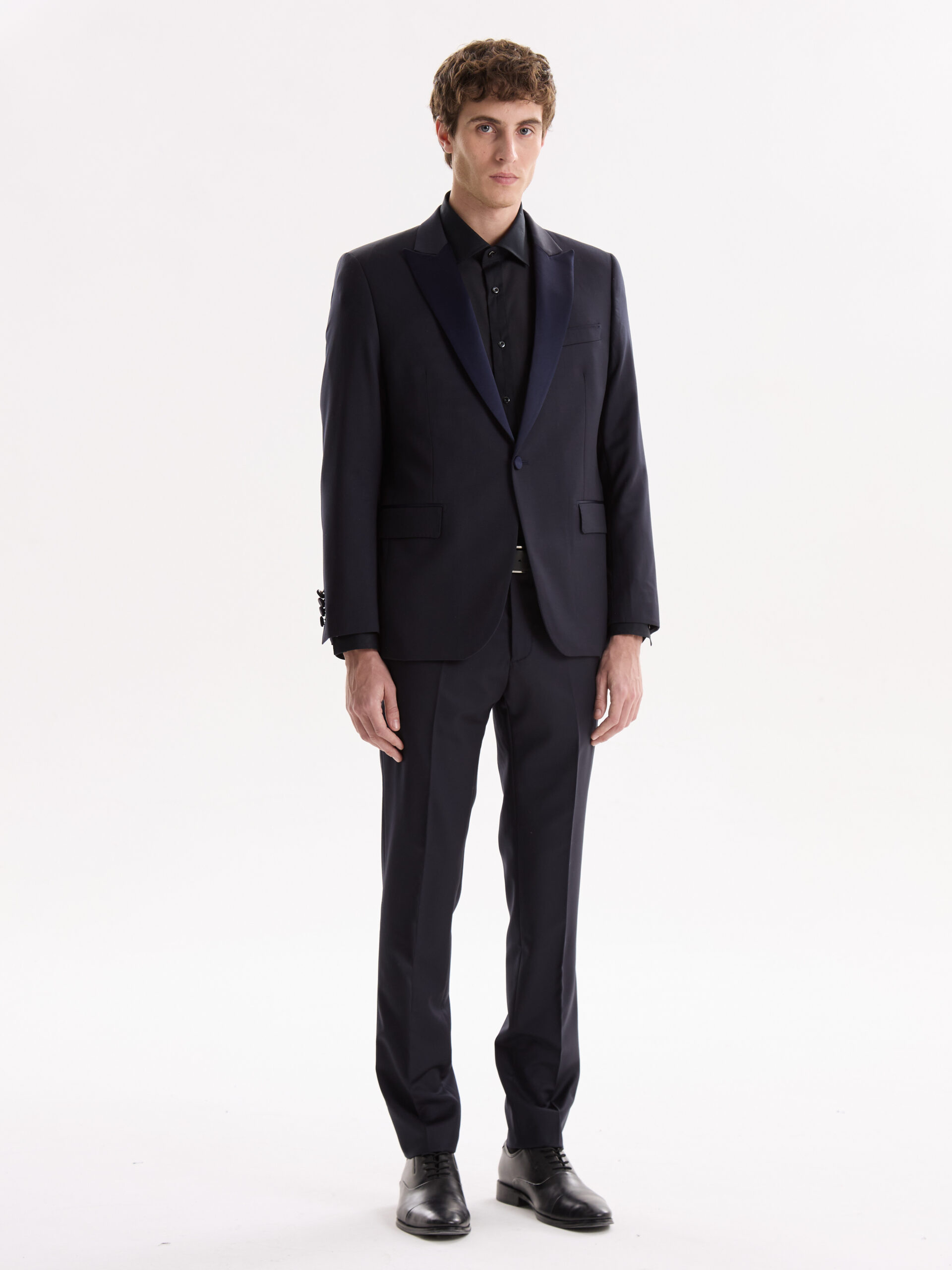 ROCHAS08MAY_0816 Smoking S'130 - Imagen 1