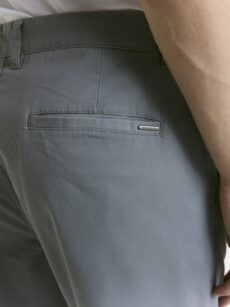 PANTALON CHINO CLÁSICO - Imagen 2