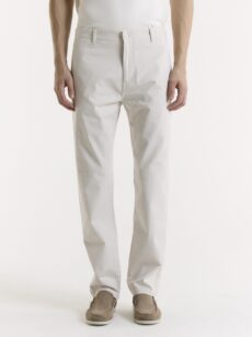 PANTALON CHINO CLÁSICO - Imagen 2