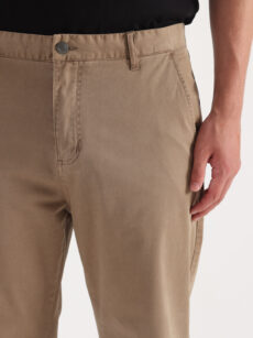 PANTALON CHINO CLASICO - Imagen 2
