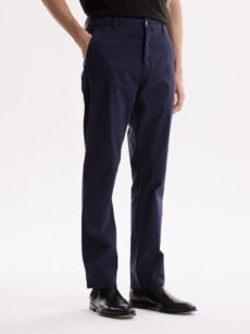 PANTALON CHINO CLASICO