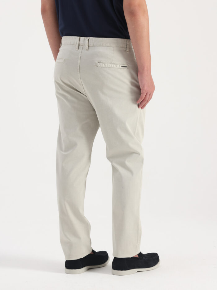 PANTALON CHINO CLASICO - Imagen 5