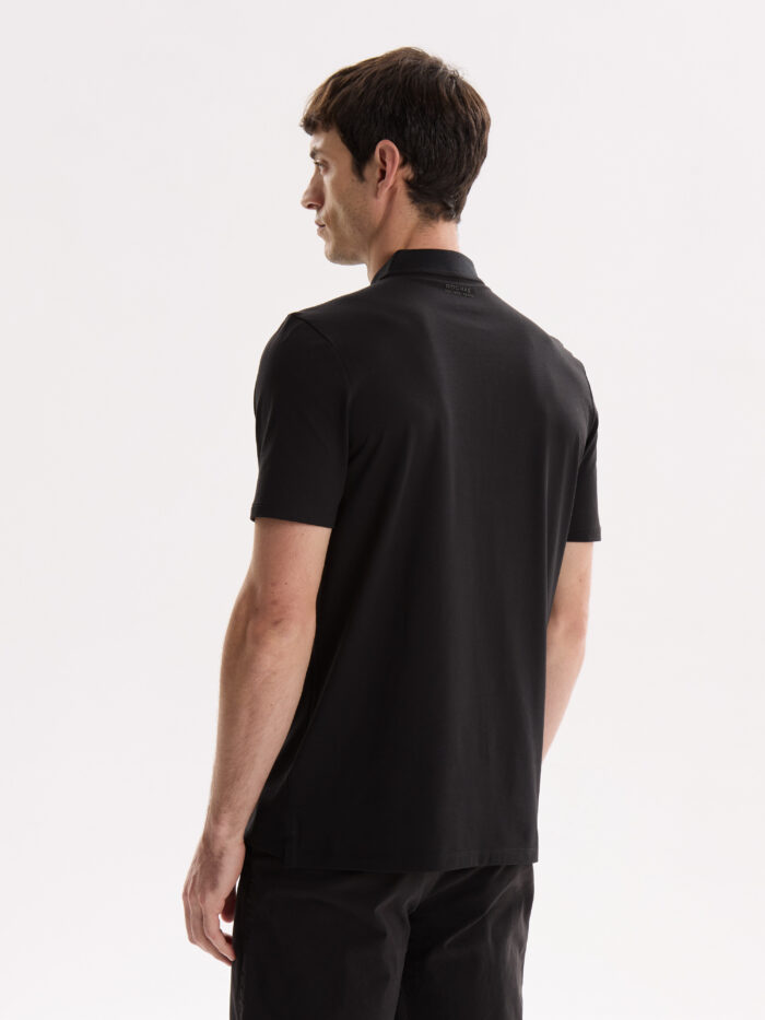 T-SHIRT CON BOTONES - Imagen 4