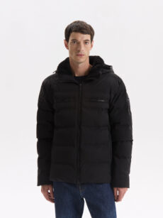 CAMPERA CAPUCHA CON PIEL - Imagen 2