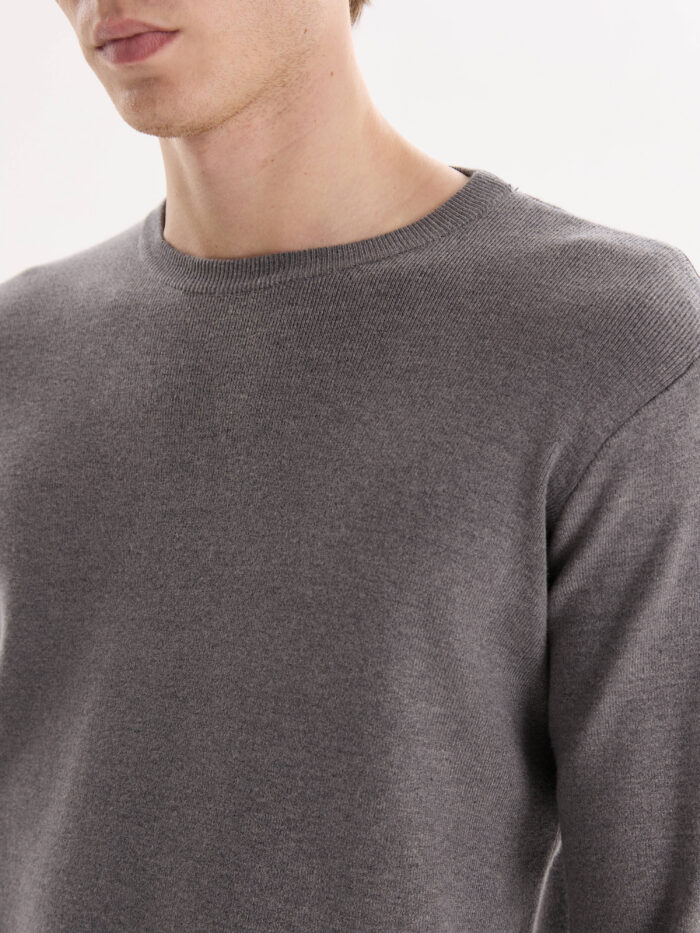 SWEATER CUELLO REDONDO - Imagen 3