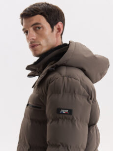 CAMPERA CAPUCHA CON PIEL - Imagen 3