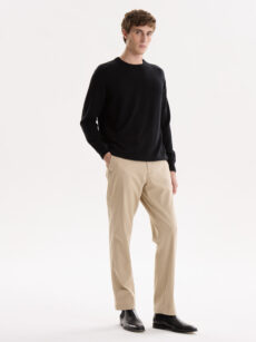 PANTALÓN GABARDINA CLÁSICO CON PRESILLAS