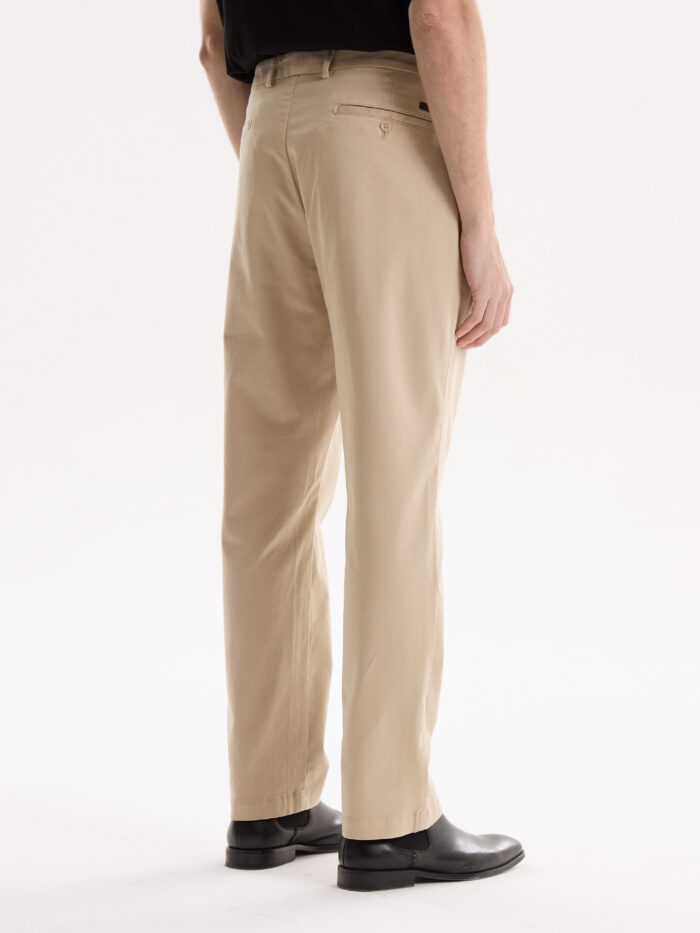PANTALÓN GABARDINA CLÁSICO CON PRESILLAS - Imagen 3